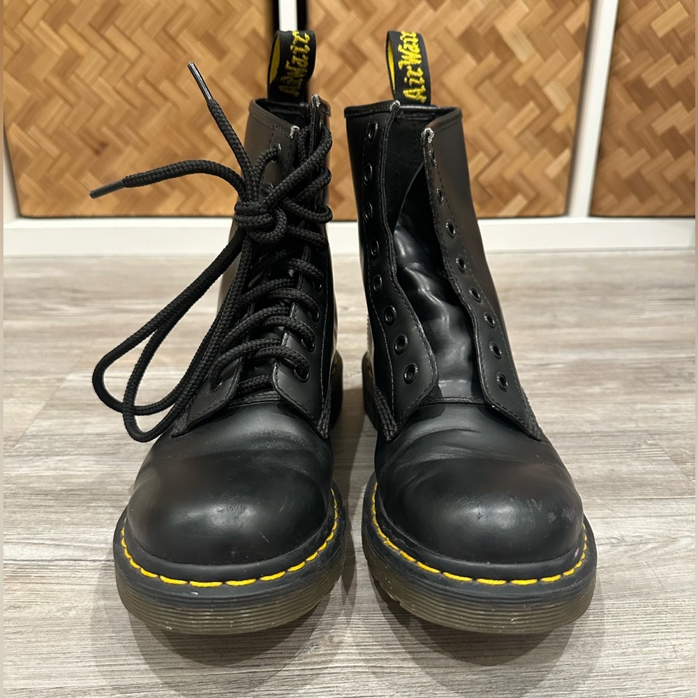 Size 8 Women’s Doc Marten Combat Boots